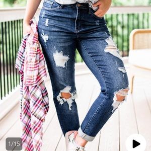 Size 15 Judy Blue boyfriend jeans. Worn a few times.